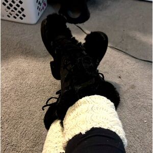 Fire Dancing Kit: 1 pair NEW gogo boots size W 1 m1 US and a used fire staff.